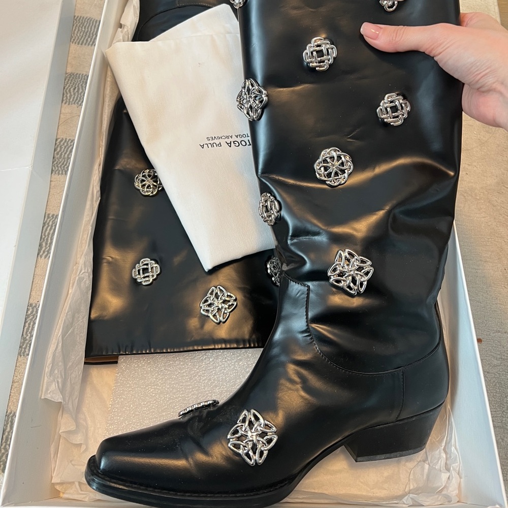 Toga Pulla embellished black western cowboy high leather boots - Picture 5 of 8